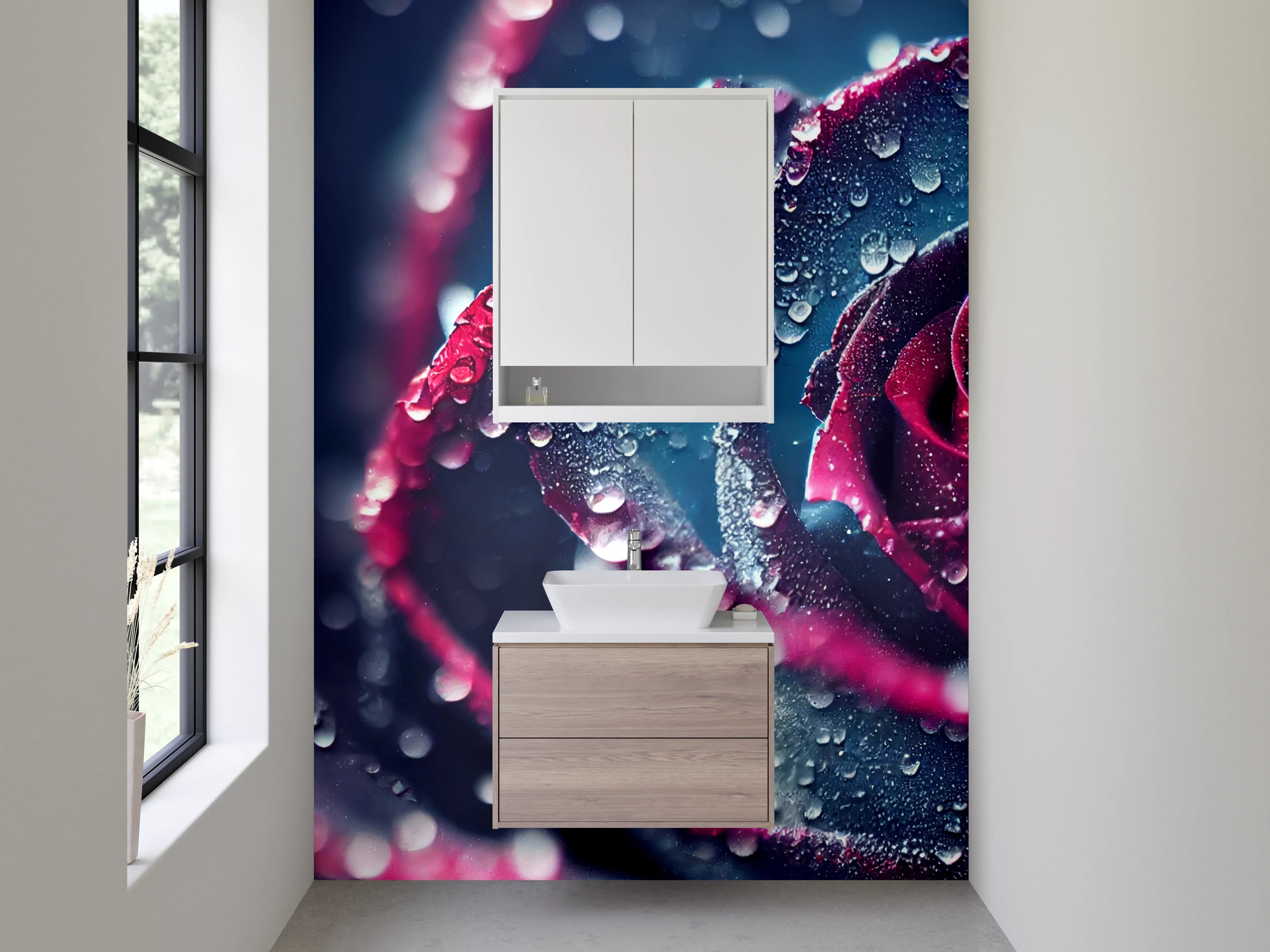 Waschbecken-Rückwand - Tautropfen auf dunkler Rosenblüte