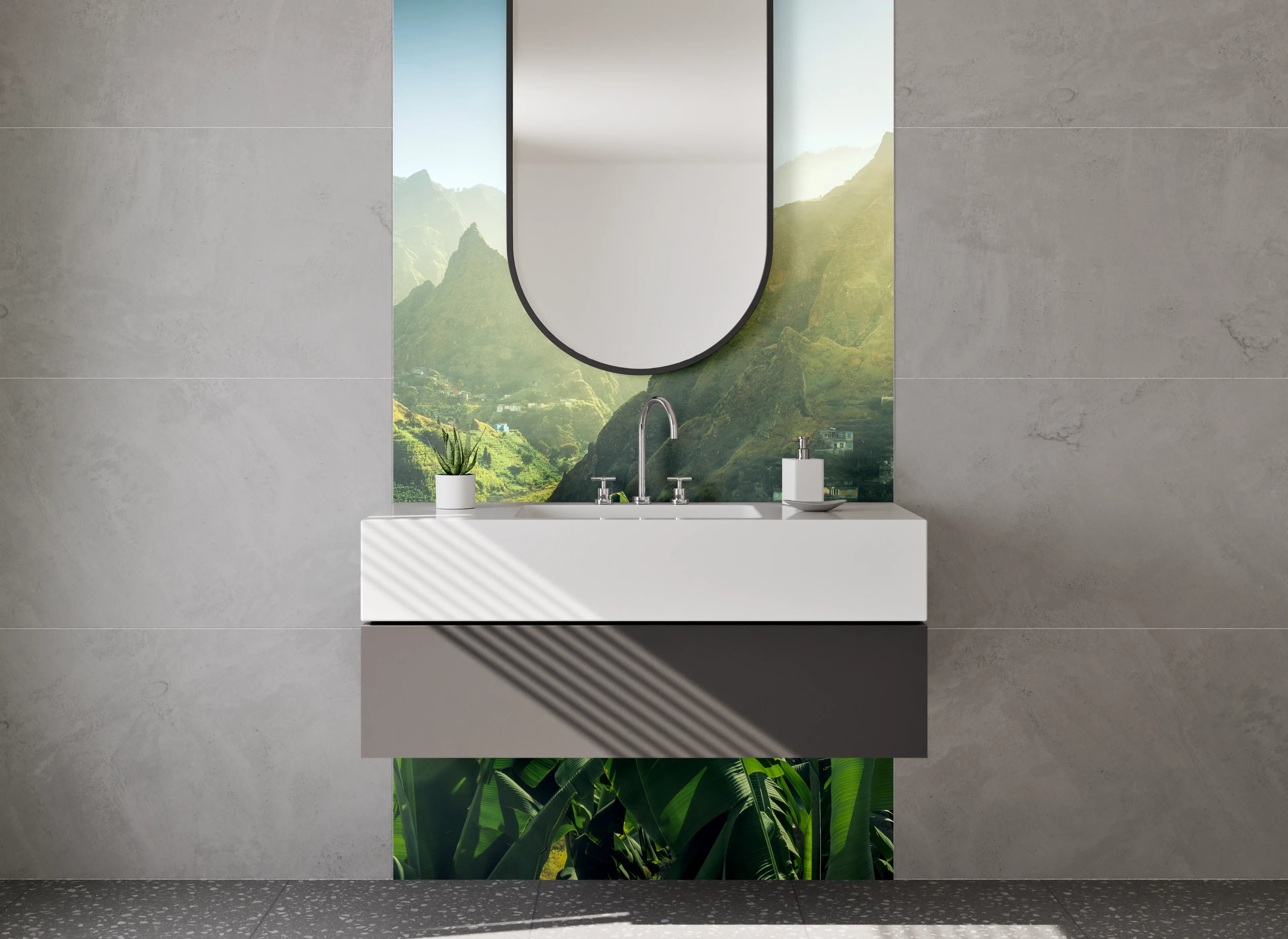 Waschbecken-Rückwand - Tropische Landschaft mit Bergen und Dschungel