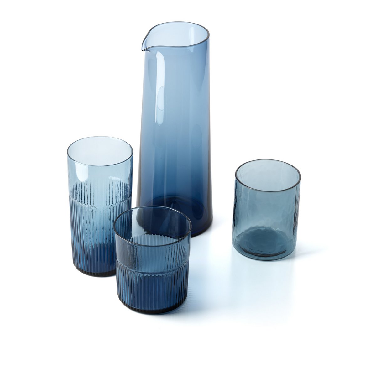 Der Azure Hammered High Tumbler – Blau